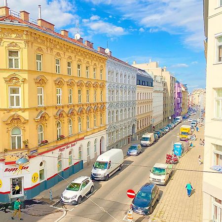 Steiner Residences Vienna Reumannplatz Bagian luar foto