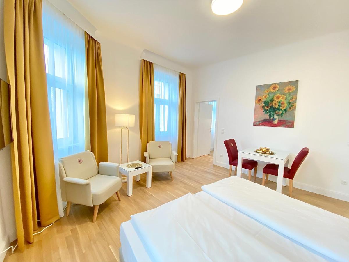 Steiner Residences Vienna Reumannplatz Bagian luar foto