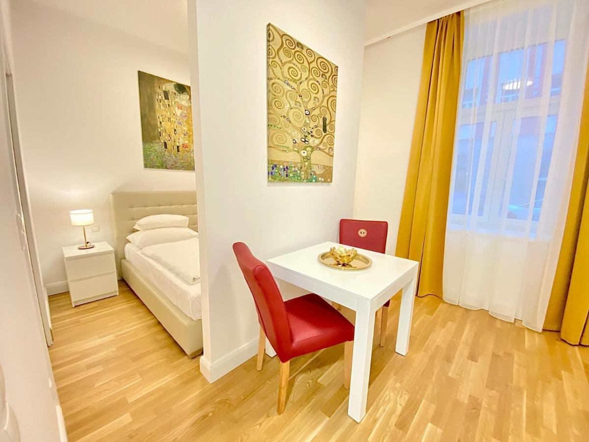 Steiner Residences Vienna Reumannplatz Bagian luar foto